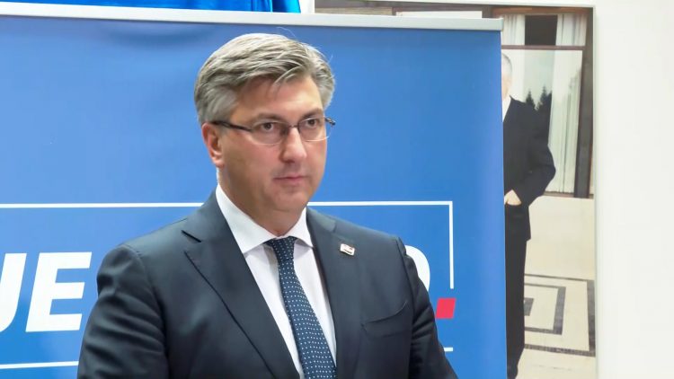 Premijer u Petrinji