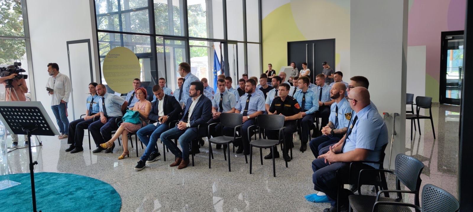 Dodijeljene svjedodžbe prvoj generaciji Državne vatrogasne škole u Osijeku