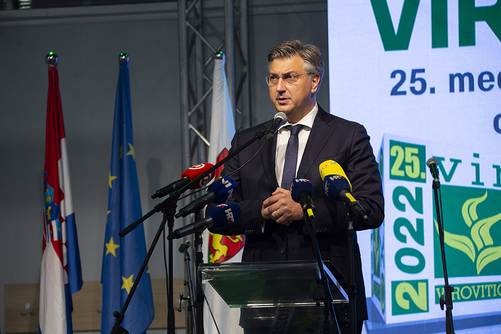 Premijer Andrej Plenković u Virovitici otvorio jubilarni 25. �sajam s dušom�