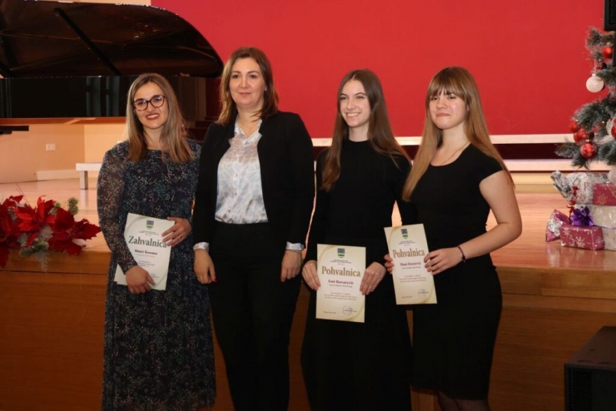 �Želimo biti županija u kojoj je znanje �in� te u kojoj se vrednuje napredak!� 