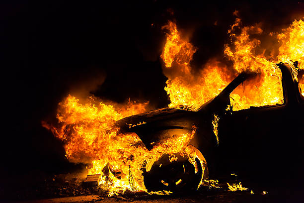 Na Vrapču zapaljena dva osobna automobila, susjedi tvrde da se radi o mafijaškom sukobu