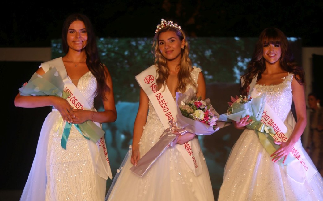 Miss Osječko-baranjske županije je Jasmina Medžiković