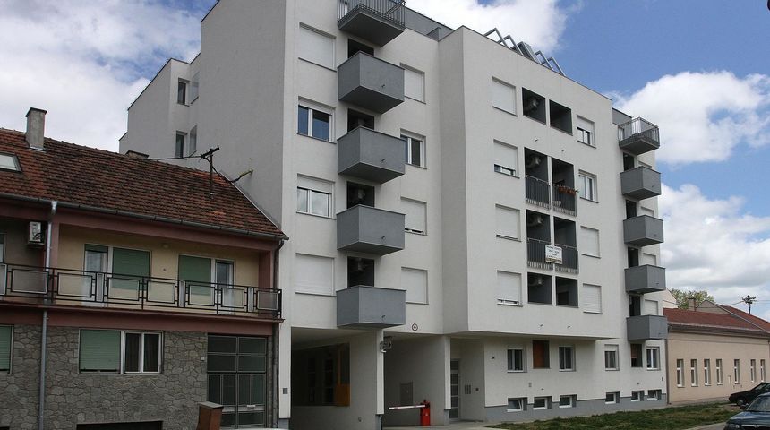 Nove stambene zgrade u Osijeku niču jedna za drugom: Cijene u stalnom porastu, ali doseljavaju i Zagrepčani 