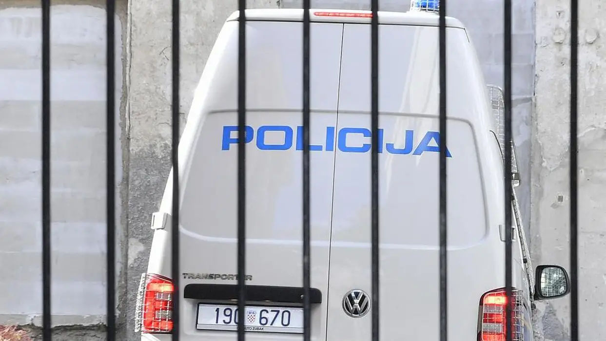 Diler automobila nagodio se s USKOK-om: Oštetio je državu za 500.000 , ali ne ide u zatvor