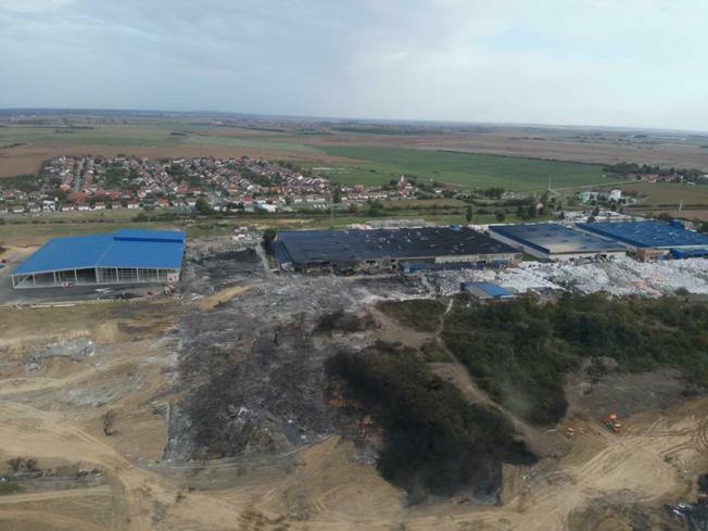 Ulice gotovo prazne, dječja igrališta pusta, a radnici Drave žele se vratiti na radna mjesta