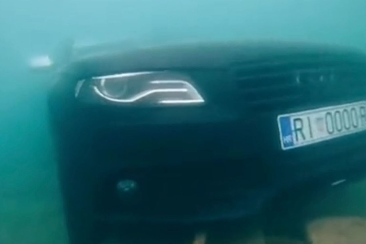 Audi na dnu mora kod Raba privukao ogroman interes, doznali smo što se dogodilo