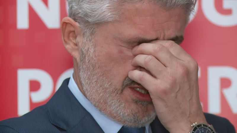 Plačljivi predsjednički kandidat: Suze, mama i politika povjerenja