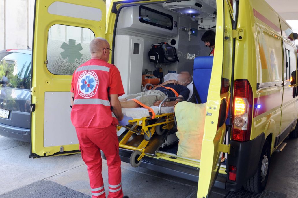 Još jedna ženska osoba sletjela s ceste 