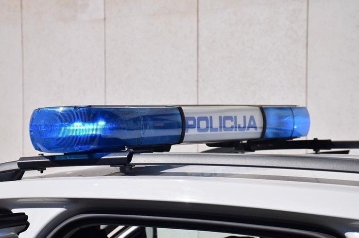 Opet ukradeni oluci s vjerskog objekta, ovog puta u Bogdanovcima!